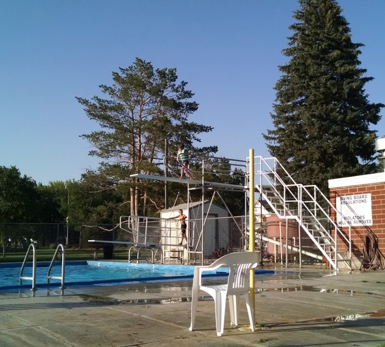 morrill-public-pool-photo
